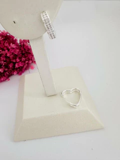 Argolinha Cravejada com Coração Grande Banhada a Prata