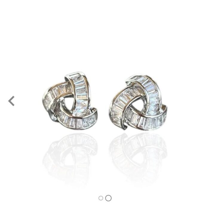 Brinco Cruzado com Navetes Banhado a Ouro e Prata