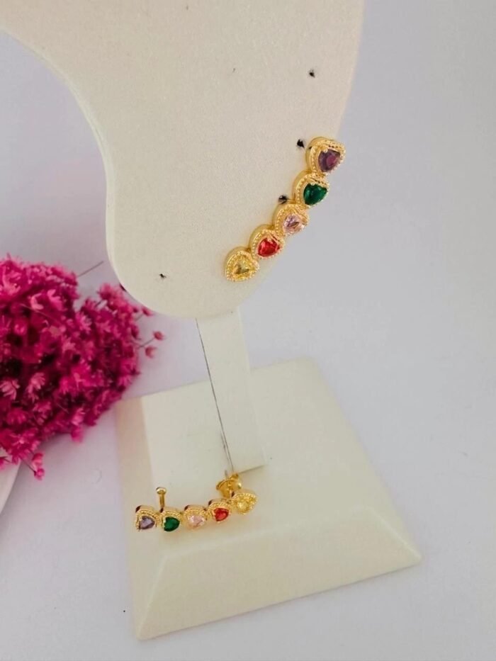 Brinco earcuff zircônias coloridas