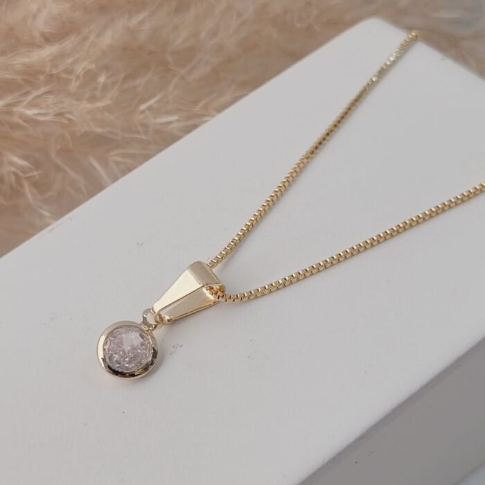 Colar ponto de luz pequeno