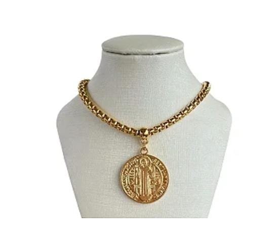 Colar São Bento com Correntaria Banhado a Ouro 18k