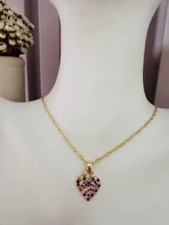 Colar com Pingente Micro Zircônias Coloridas