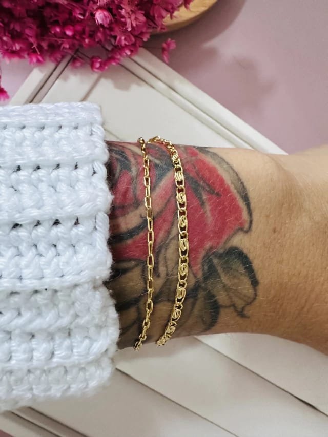 Pulseira Dupla Minimalista Banhada a Ouro