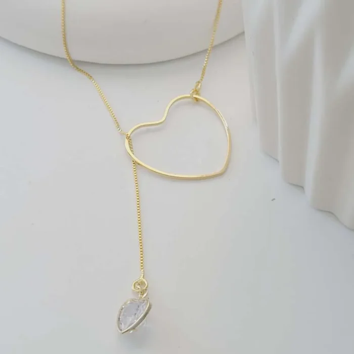 Colar Gravatinha Coração Vazado com Zircônia 18K